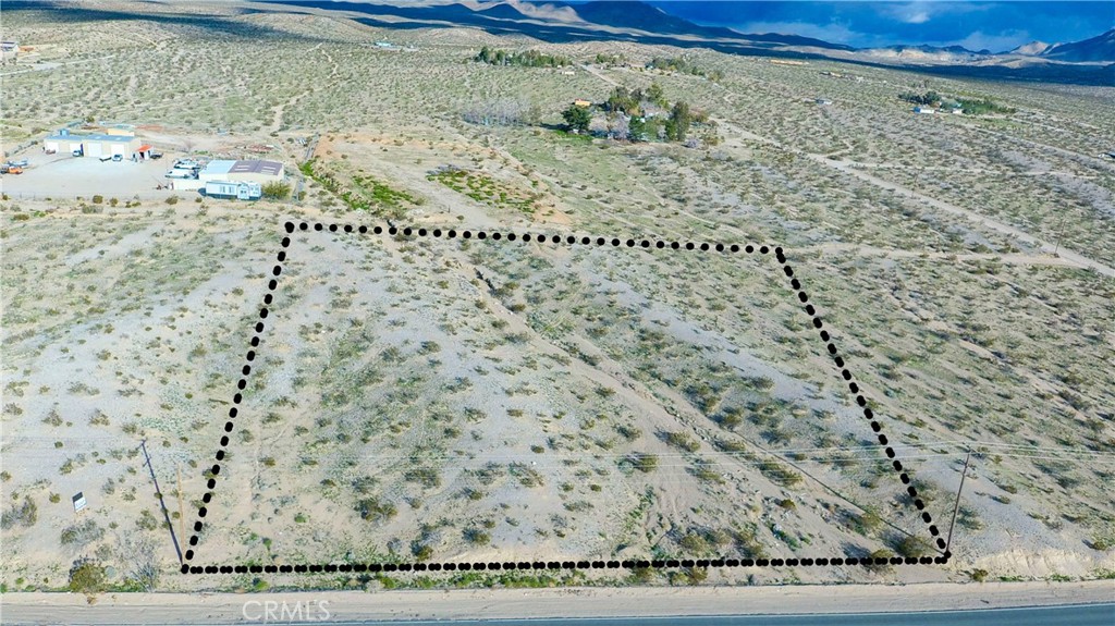 Discover a great opportunity in Oro Grande, CA, with this vacant land lot. Perfect for building your dream home or as an investment, this spacious property offers lots of potential. Enjoy the peaceful surroundings while still being close to amenities and main roads. Whether you want a smart investment or a quiet getaway, this land is the perfect spot for your vision. Don’t miss your chance to own a piece of Oro Grande’s charm. Act now and explore all the possibilities this lot has to offer.