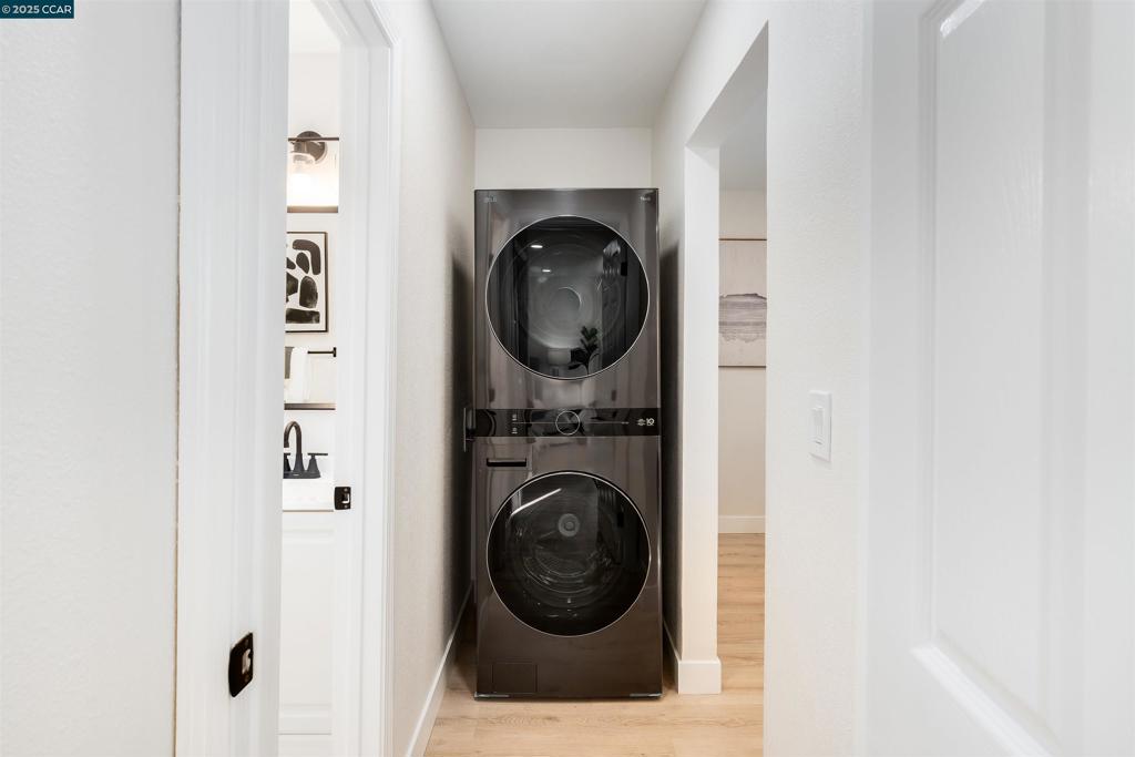 LAGUNA - Residential