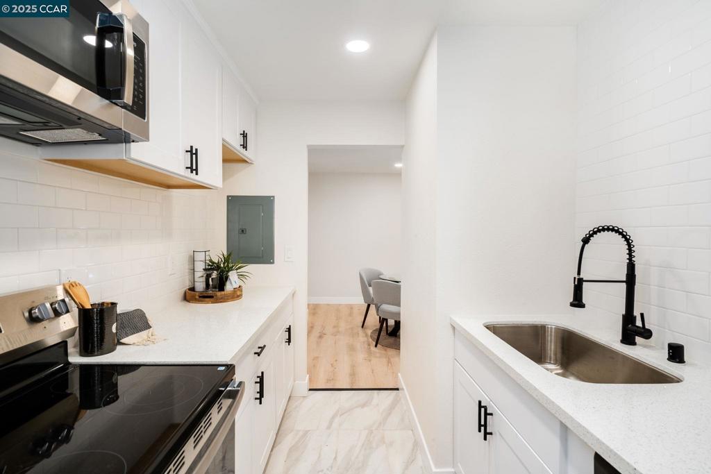 LAGUNA - Residential