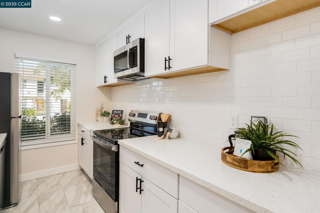 LAGUNA - Residential