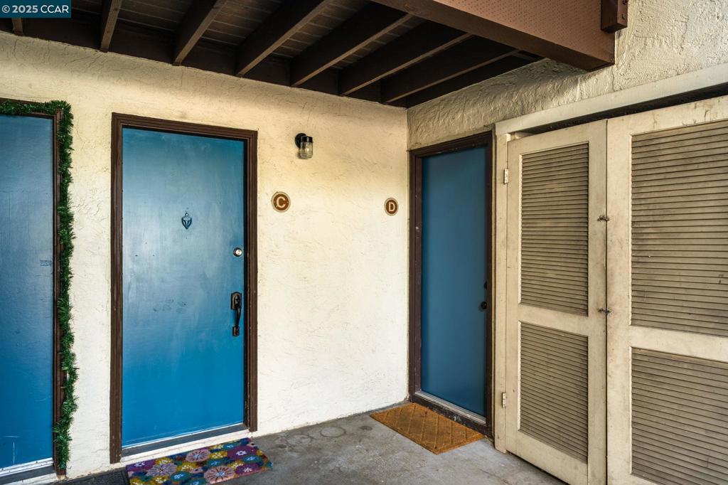 LAGUNA - Residential