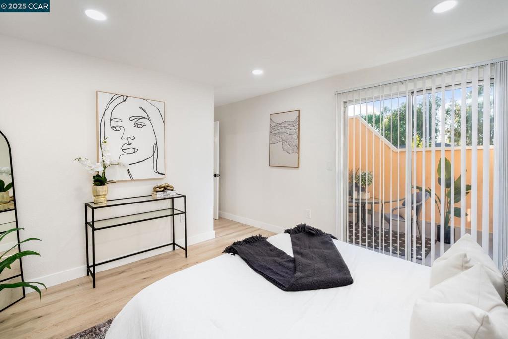 LAGUNA - Residential