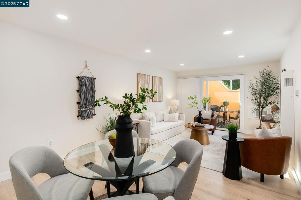 LAGUNA - Residential