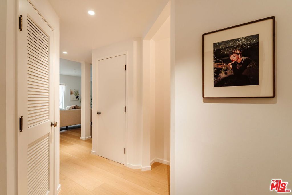 Photo of 423 Arnaz Drive #203, Los Angeles, CA 90048 (MLS # 26700037)