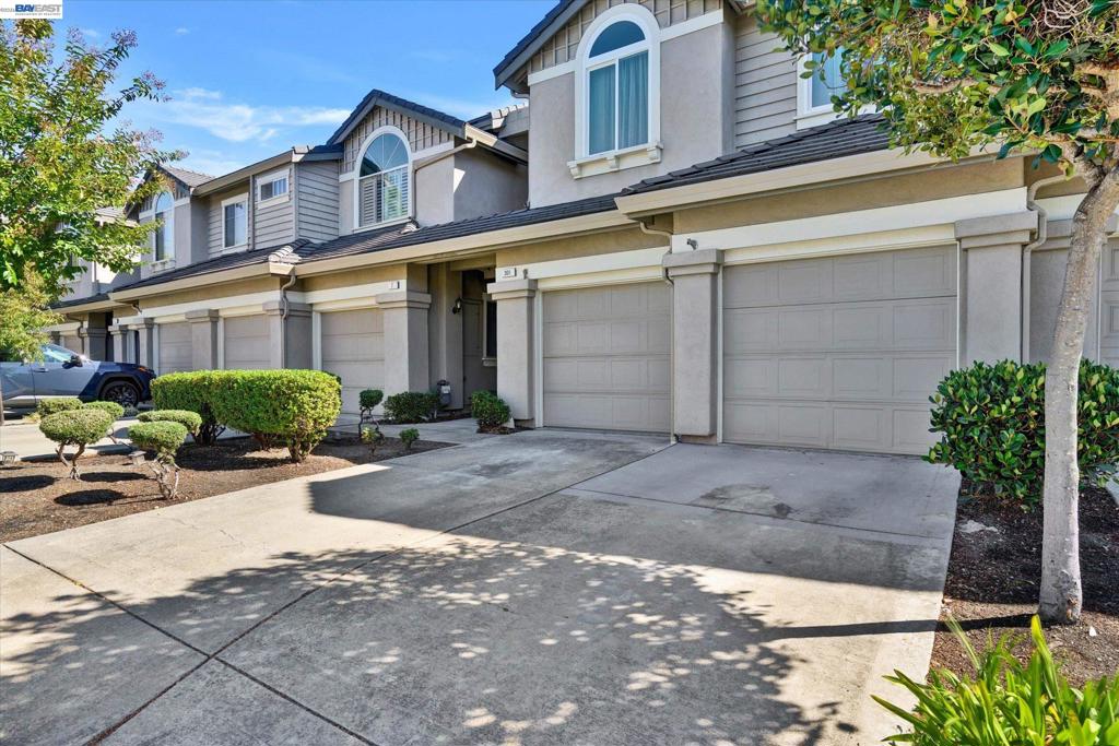 301 Sutton Cir.