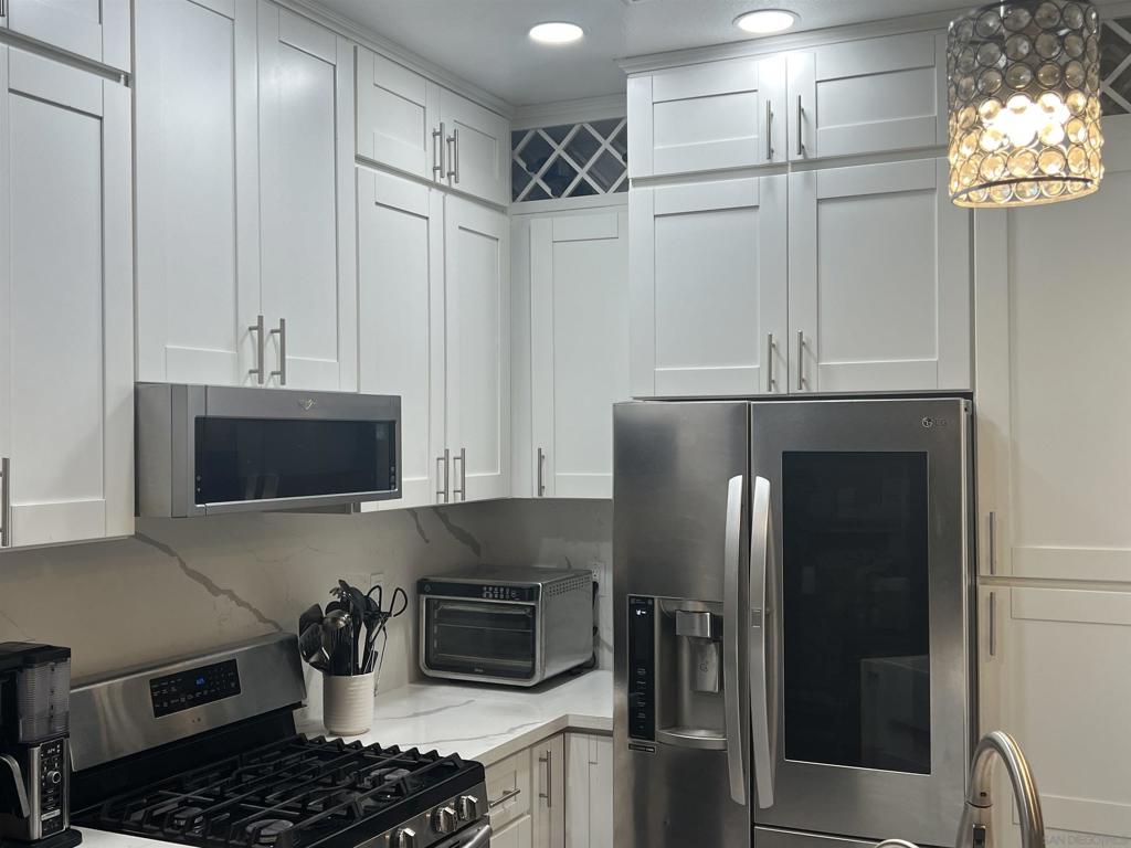 814 Caminito Estrella