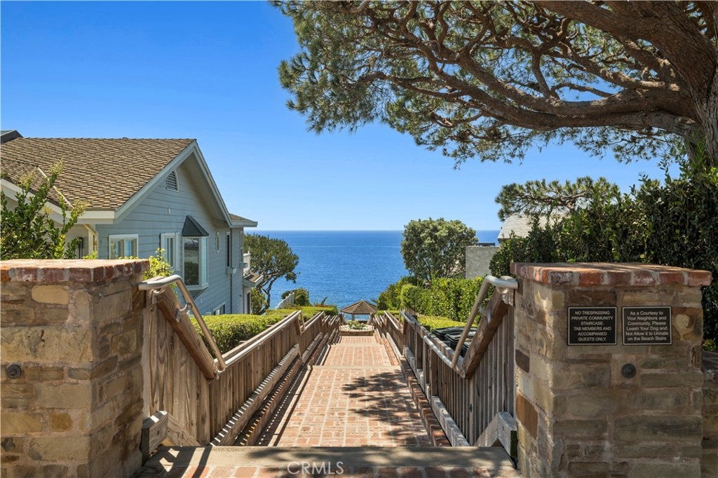 10 N. Stonington Road, Laguna Beach CA 92651 - Photo 32