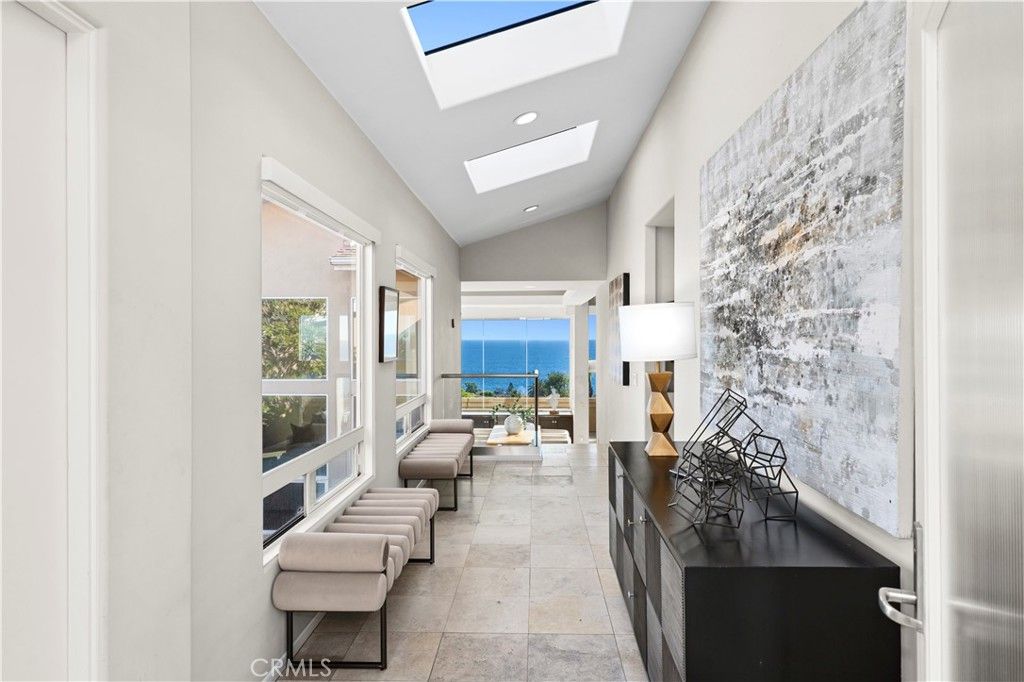 Photo of 10 N. Stonington Road Rd, Laguna Beach, CA 92651 (MLS # NP26069055)