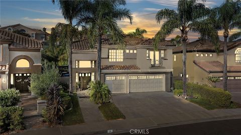 Photo of 29 Bell Vista Vis, Lake Forest, CA 92610 (MLS # OC25221189)