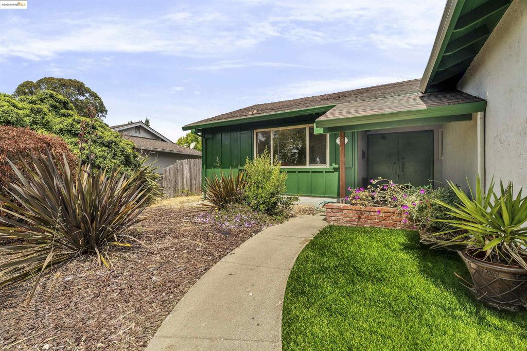 Properties 4 2847 Shane Dr