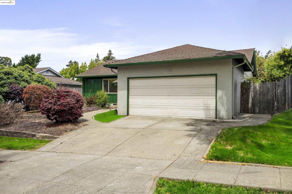 Properties 1 2847 Shane Dr