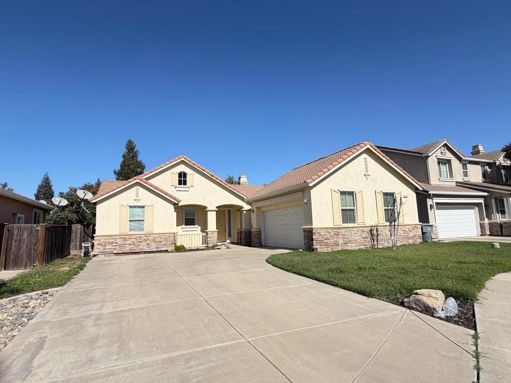 5487 Cooper Court
