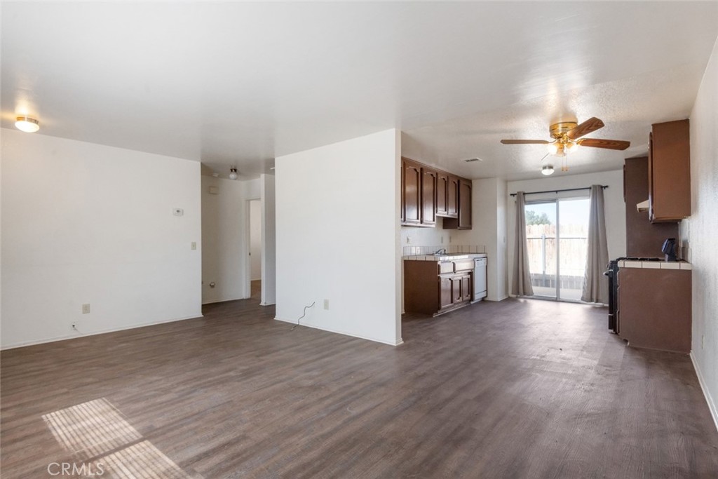 20705 Thunderbird Road