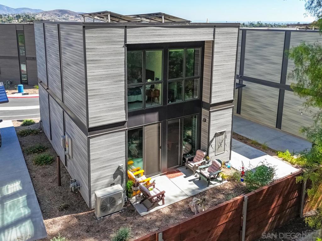 La Mesa - Residential