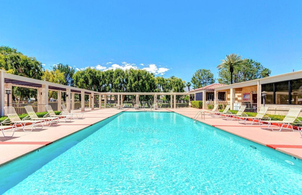 The Canyon - Manufactured In Park