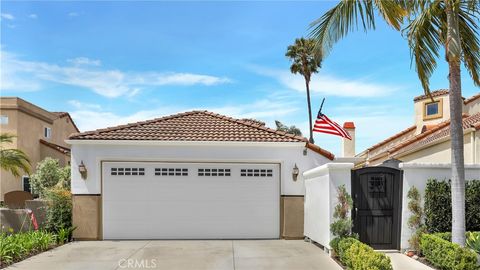 Photo of 718 Via Nublado, San Clemente, CA 92672 (MLS # OC26084044)