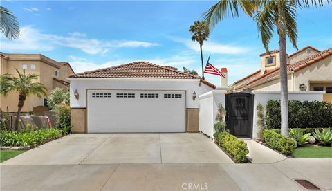 Photo of 718 Via Nublado, San Clemente, CA 92672 (MLS # OC26084044)