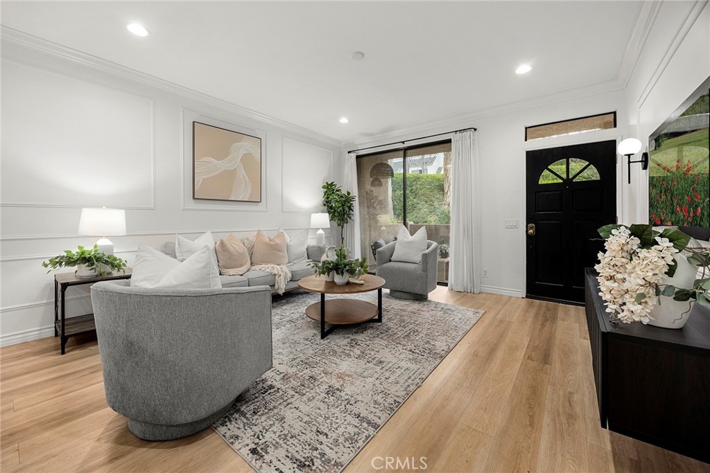 5722 E Stillwater 67