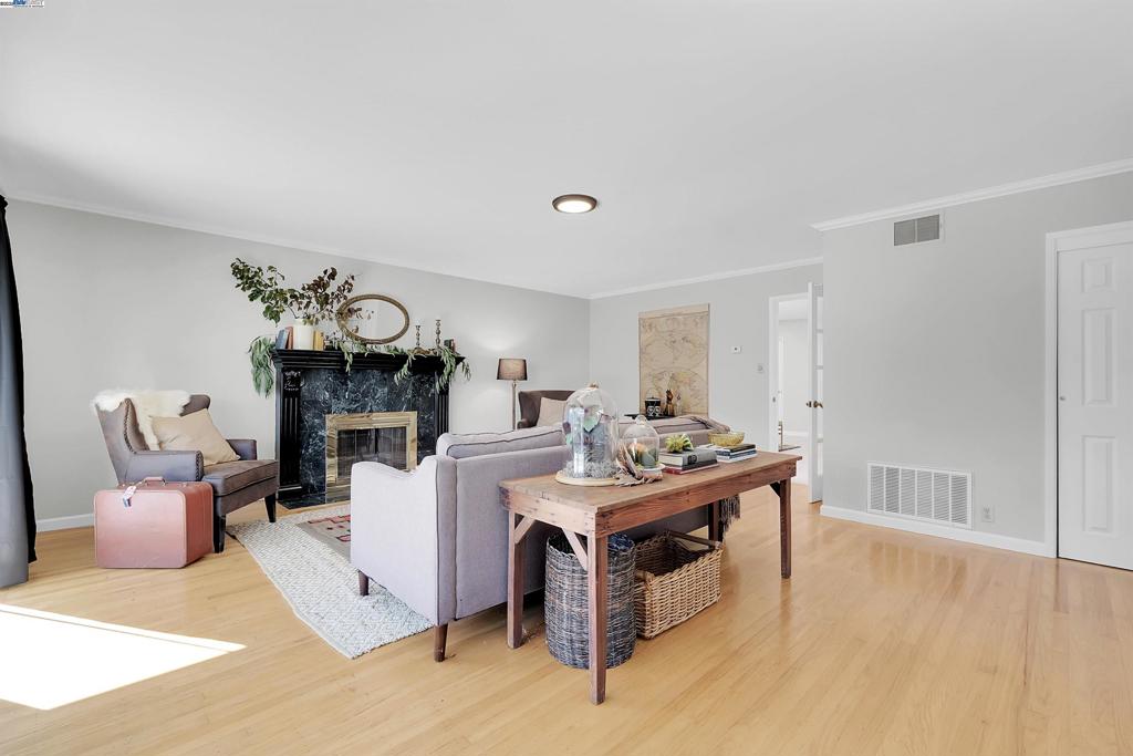 SAN LORENZO VILG - Residential