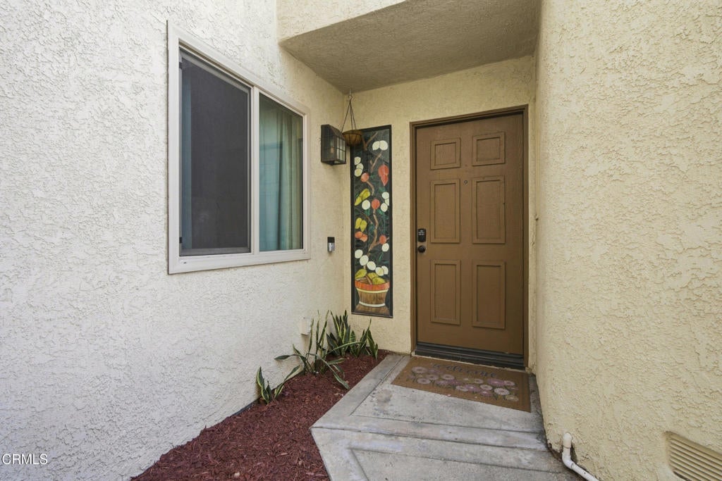 884 Endicott Drive