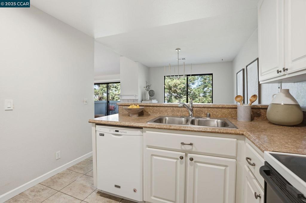 MISSION PINES - Residential