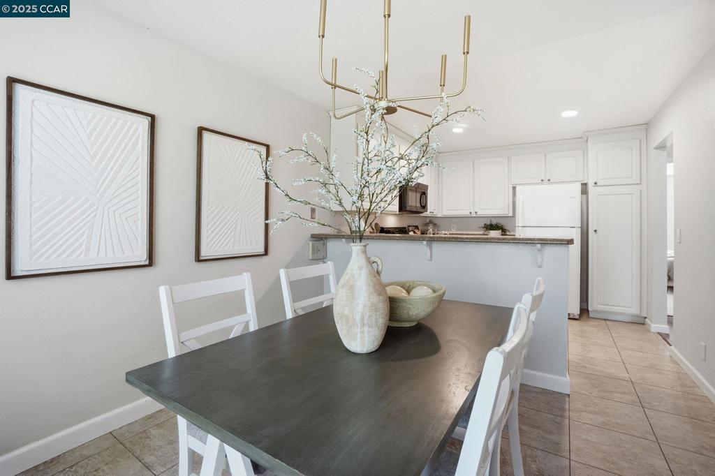 MISSION PINES - Residential