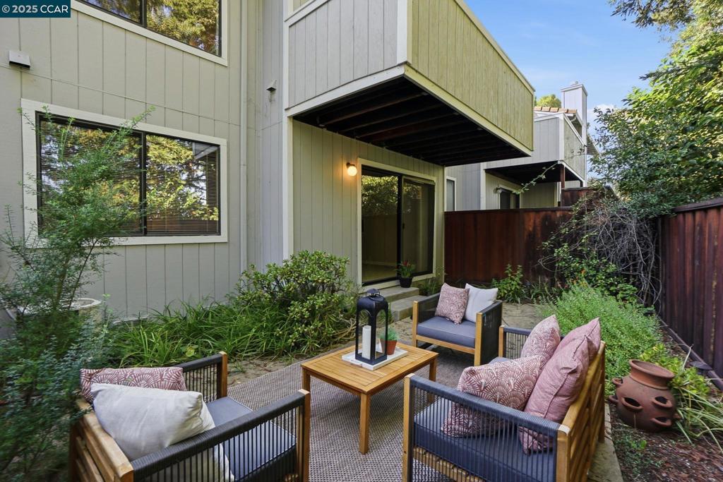 MISSION PINES - Residential