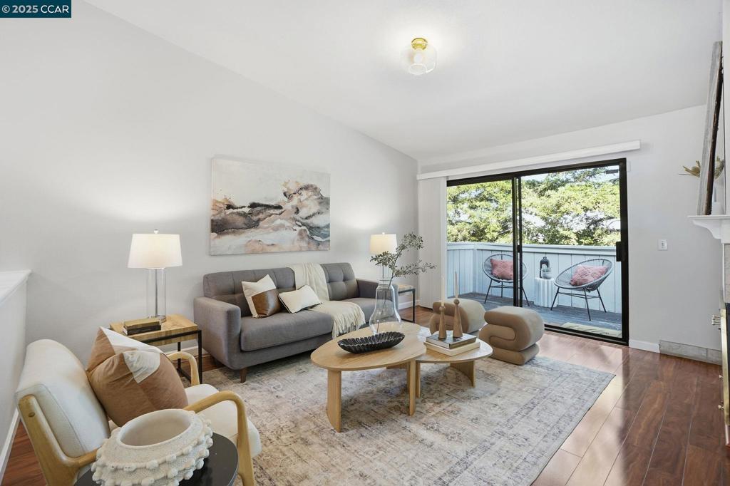MISSION PINES - Residential