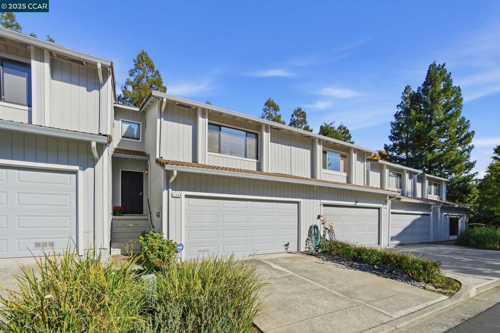 MISSION PINES - Residential