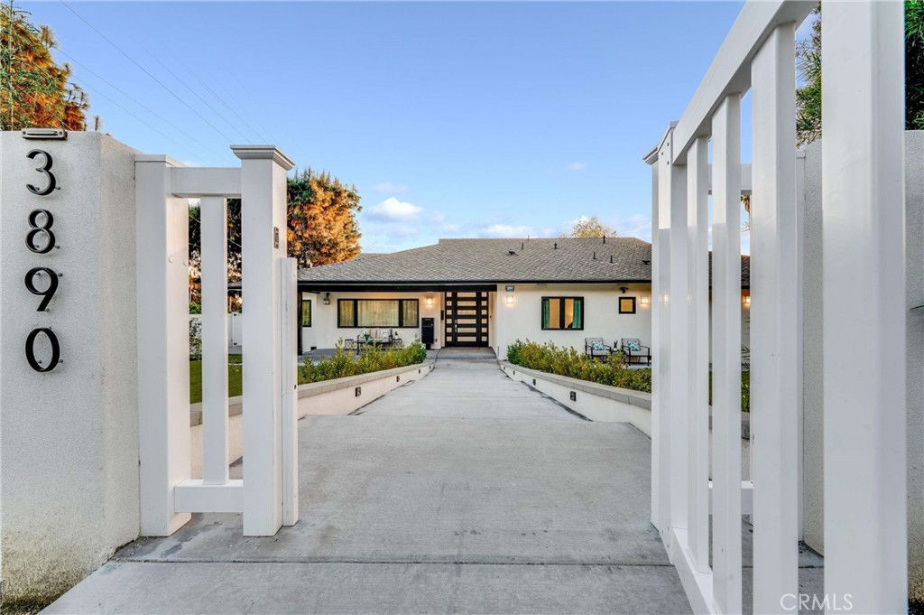 3890 Shadow Grove Road