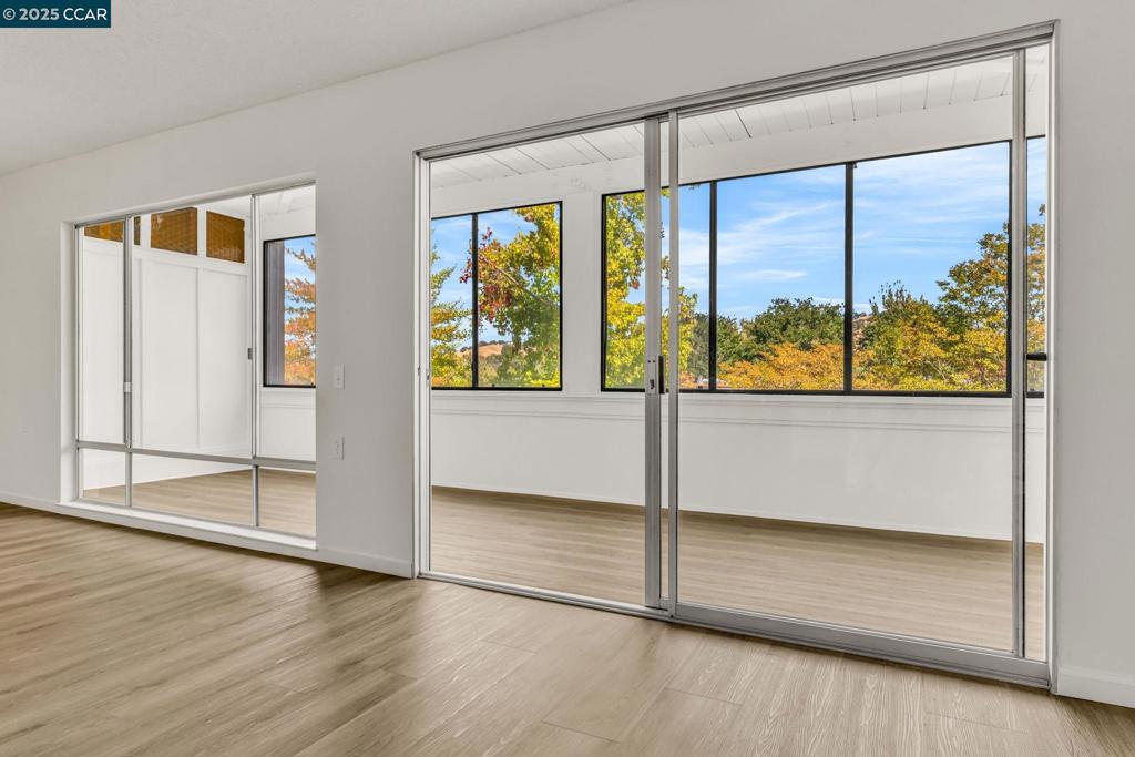 ROSSMOOR - Residential