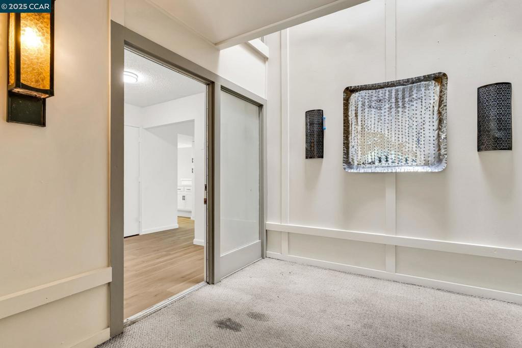 ROSSMOOR - Residential