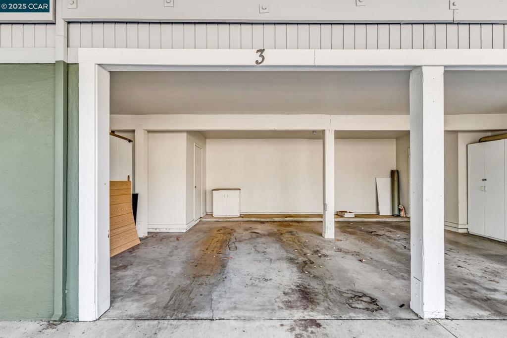 ROSSMOOR - Residential