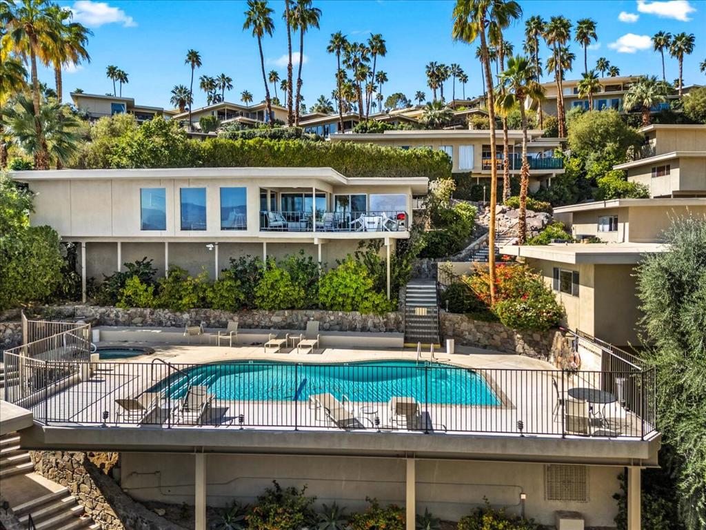 2020 Southridge Drive