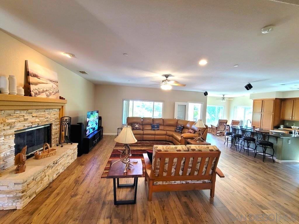 Ramona - Residential