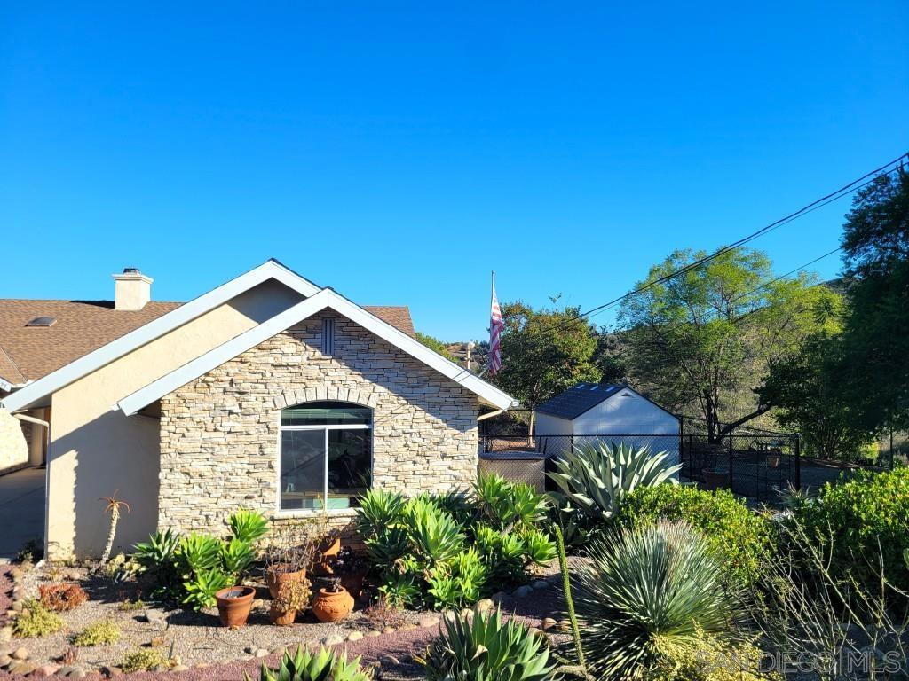 Ramona - Residential