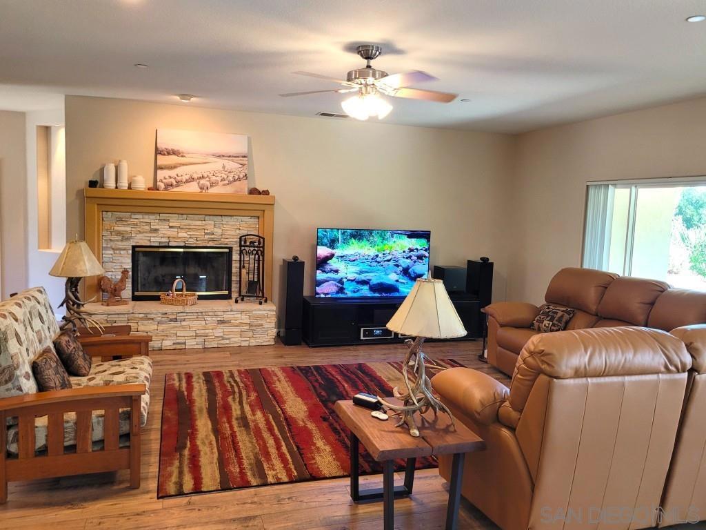 Ramona - Residential