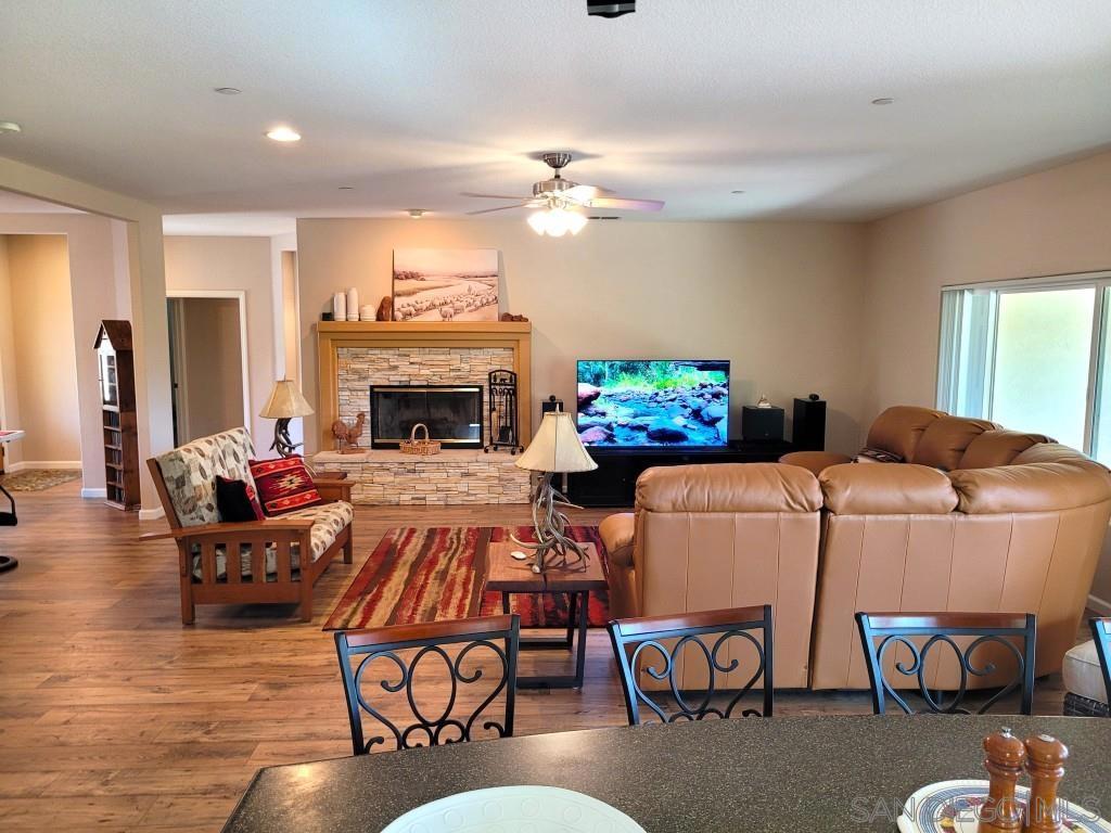 Ramona - Residential
