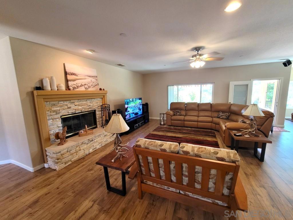 Ramona - Residential