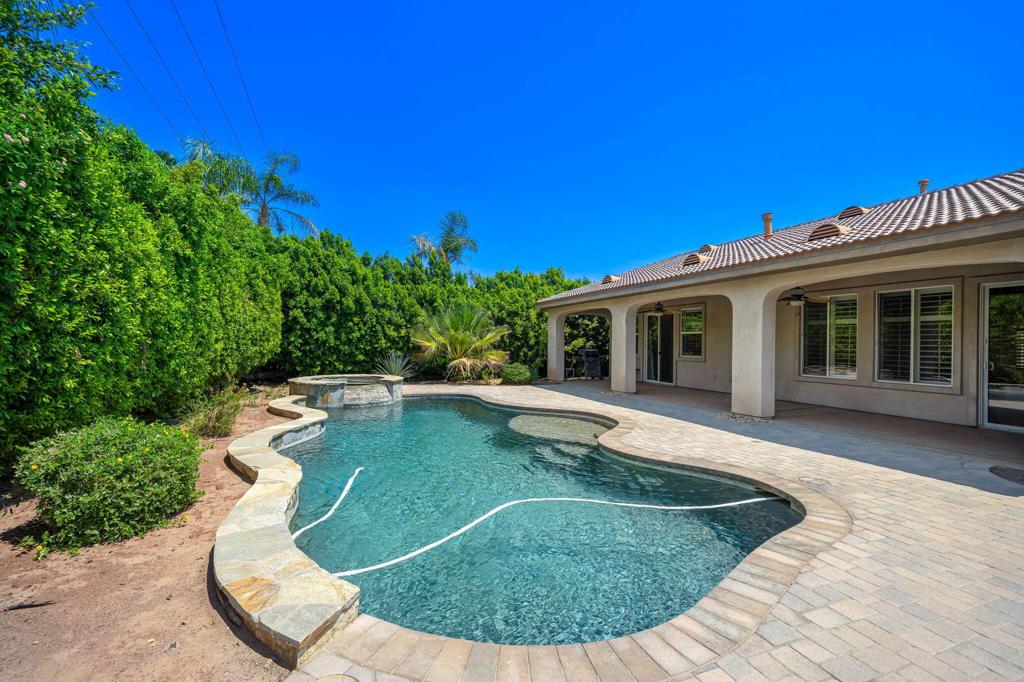 Esplanade - Residential Lease