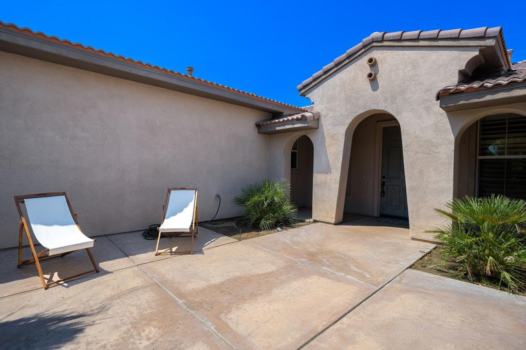 Esplanade - Residential Lease