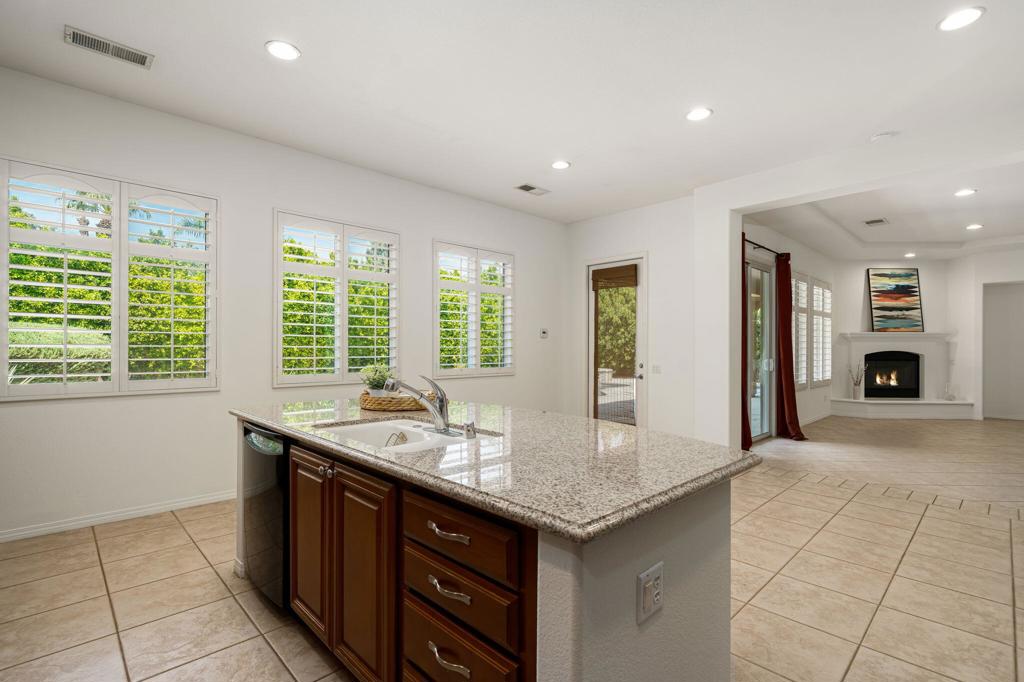 Esplanade - Residential Lease