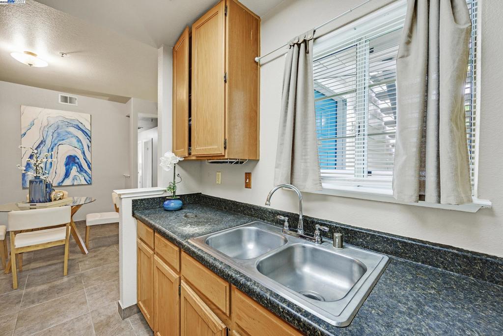 WILLOWBROOK - Residential