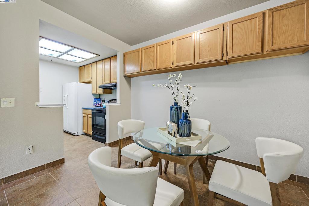 WILLOWBROOK - Residential