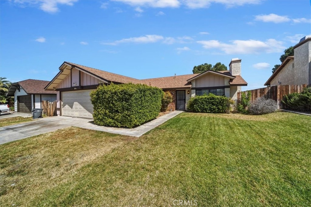 1855 E Avenue R2