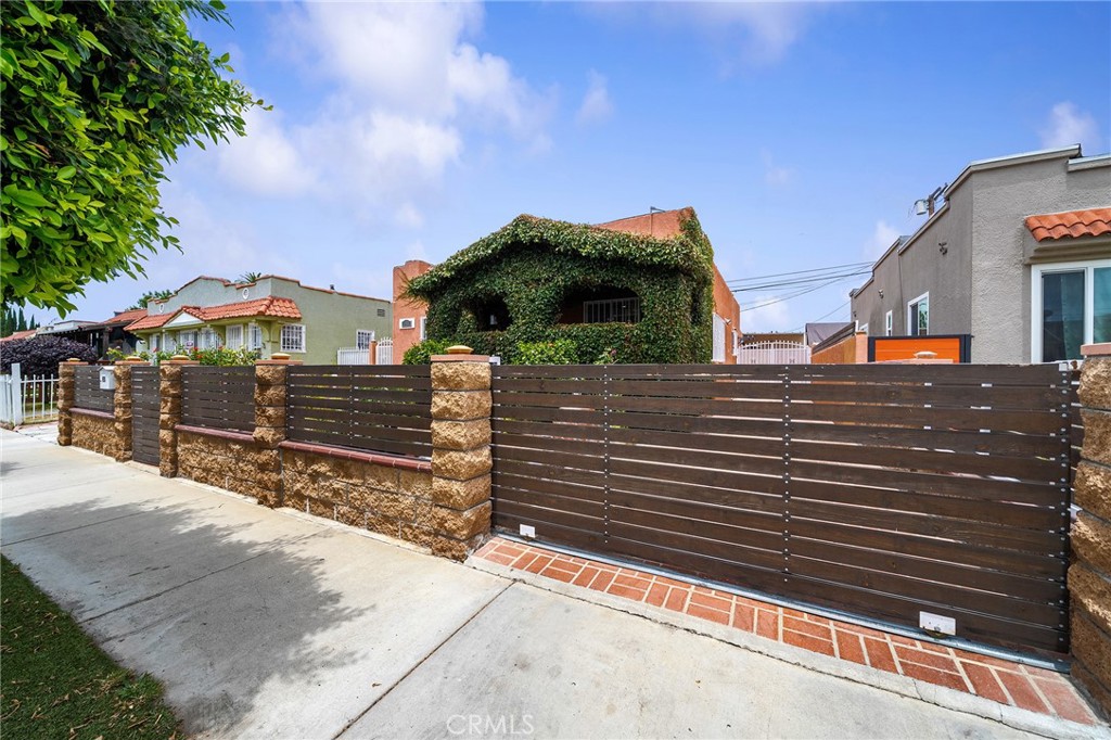 1301 W 56th Street