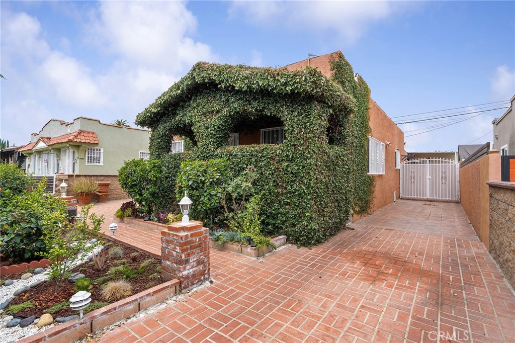 1301 W 56th Street