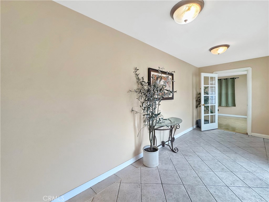 Huntington Beach, California, 92647, United States, 7 Bedrooms Bedrooms, ,5 BathroomsBathrooms,Residential,Active,2042733