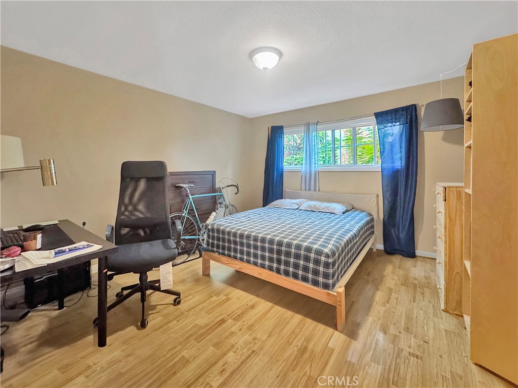 Huntington Beach, California, 92647, United States, 7 Bedrooms Bedrooms, ,5 BathroomsBathrooms,Residential,Active,2042733
