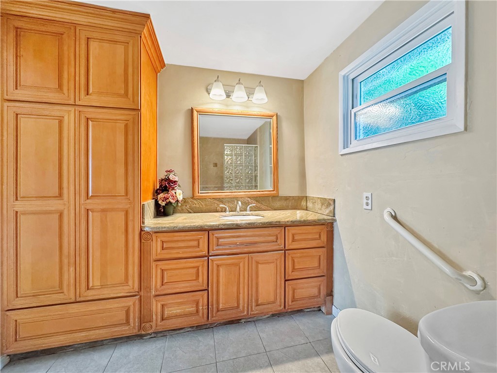 Huntington Beach, California, 92647, United States, 7 Bedrooms Bedrooms, ,5 BathroomsBathrooms,Residential,Active,2042733